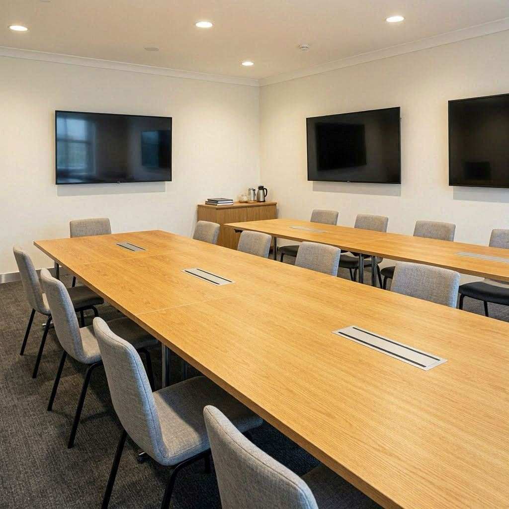 外贸企业如何为数据权限集中变更建立写字楼办公视频会议空间配置的跟进台账